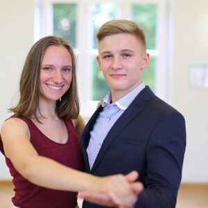 https://tanzkonzept-erfurt.de/wp-content/uploads/2026/07/Jugendkurs-300x300.jpg